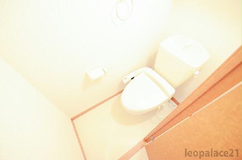 トイレ　同タイプの物件写真です。