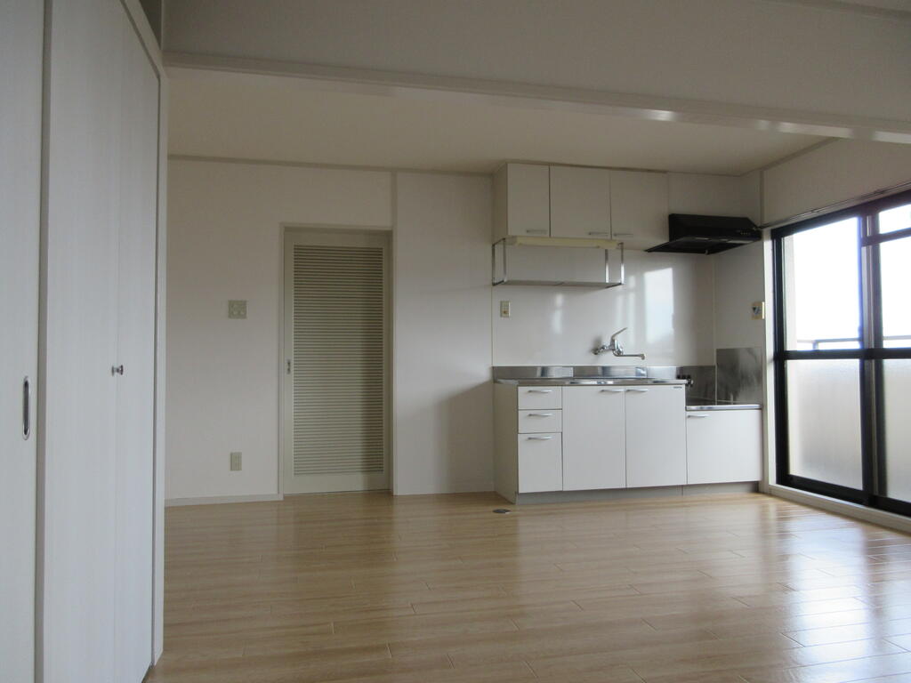 居室・リビング　※現況を優先させていただきます。