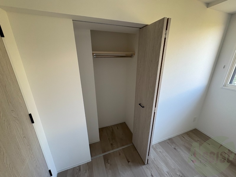 収納　収納もバッチリあるのでお部屋が片付きますよ！