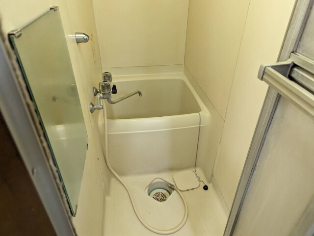 バス・シャワールーム　バス