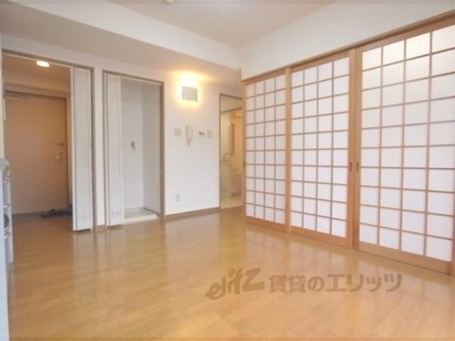 居室・リビング　リビング