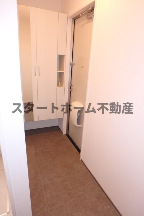 玄関　落ち着いた玄関です