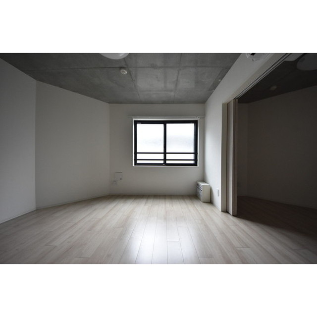 居室・リビング　当社提携物件の為、どこよりも安く安心してご契約可能です。