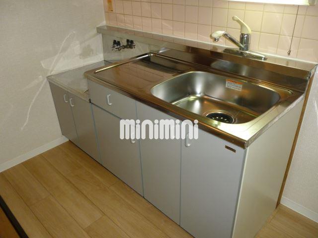 キッチン　自炊派に最適なガスコンロ設置可能なキッチンスペースです