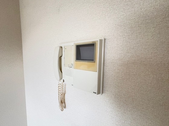 セキュリティ　※別号室の写真になります。