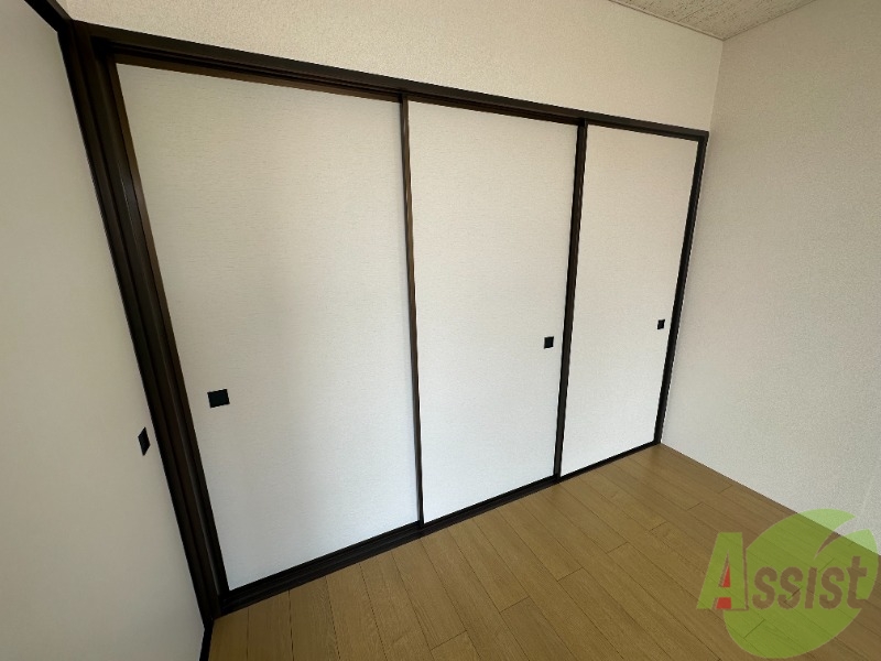 収納　収納スペースはこんな感じで大きさは十分ありますね。