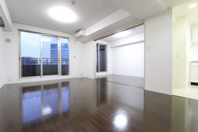 居室・リビング　広いリビングです