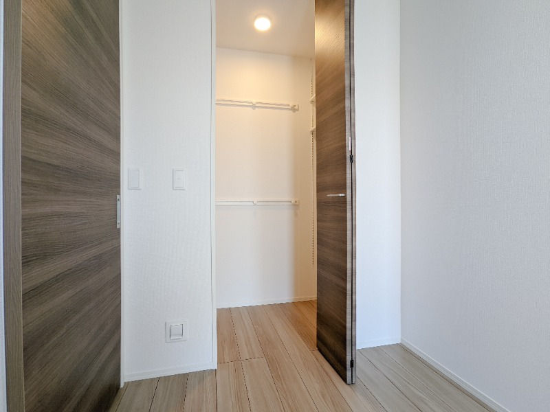 収納　図面と現状に相違がある場合には現状を優先