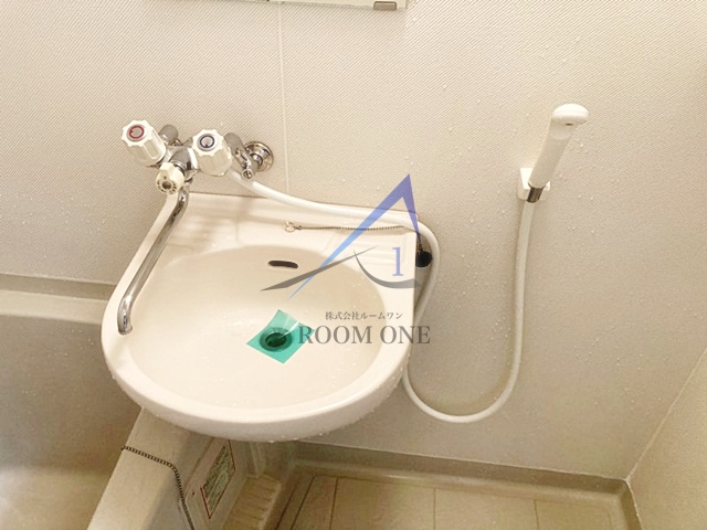 洗面設備　洗面台です。