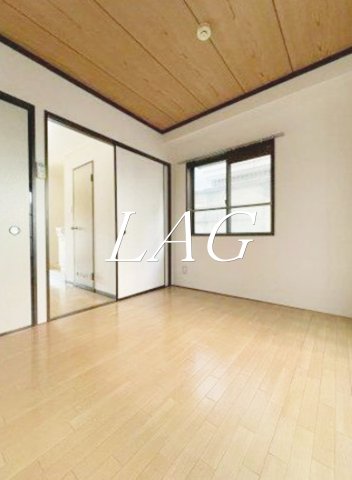 居室・リビング　洋室のお部屋です。