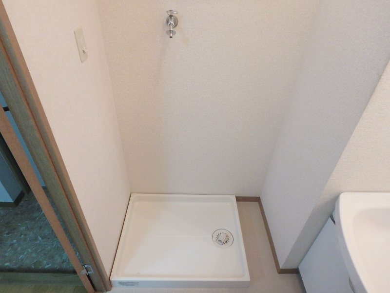 その他設備　洗濯機置場　防水パン