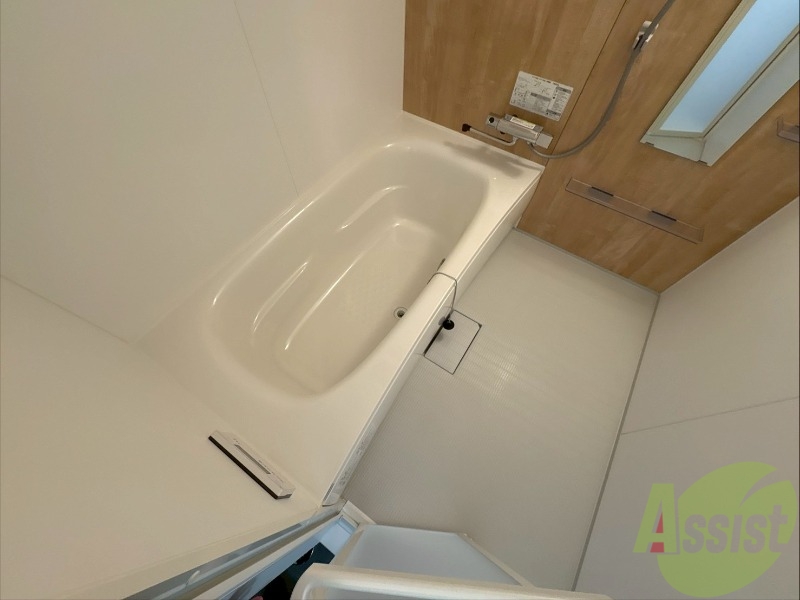 バス・シャワールーム　お風呂になります。一日の疲れを癒してくださいね。