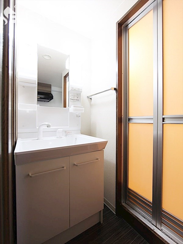 洗面設備　洗面所