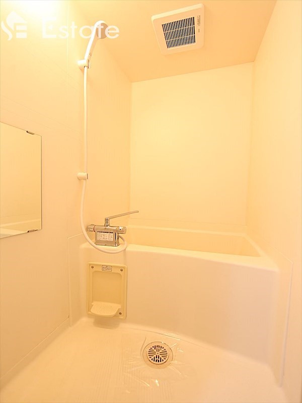 バス・シャワールーム　バスルーム