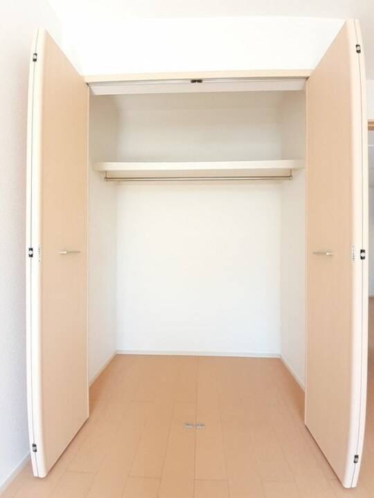収納　クローゼット