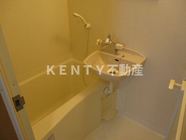 バス・シャワールーム　お風呂で日々の疲れを落としましょう