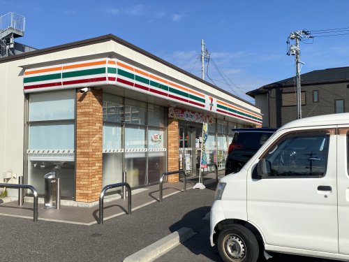 コンビニ　セブンイレブン 名古屋鳴子町3丁目店（コンビニ）まで358m