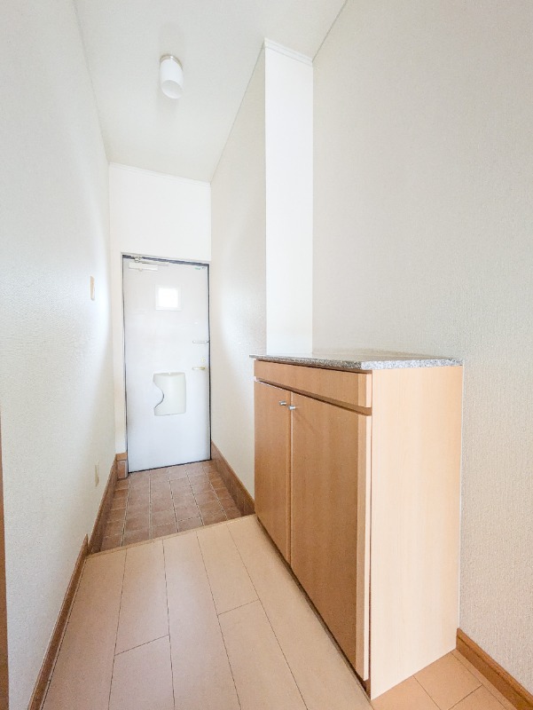 玄関　図面と現状に相違がある場合には現状を優先