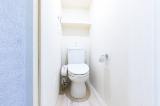 トイレ　トイレ