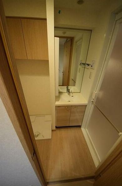 洗面設備　他のお部屋の参考写真となります。