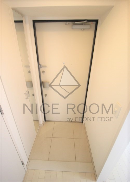 玄関　エステムコート梅田・天神橋IIグラシオ　玄関