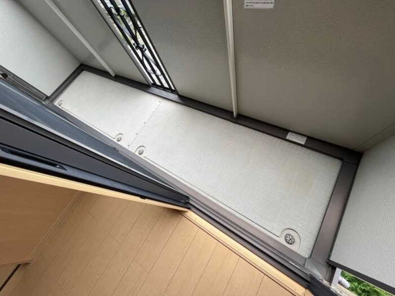 バルコニー　図面と現状に相違がある場合には現状を優先