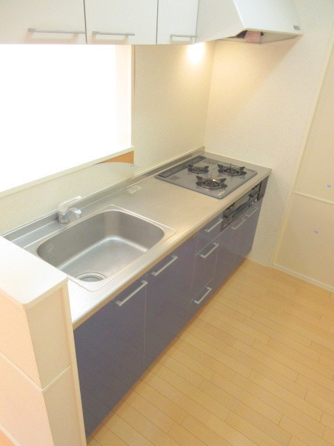 キッチン　★ガス３口グリル付システムキッチン★
