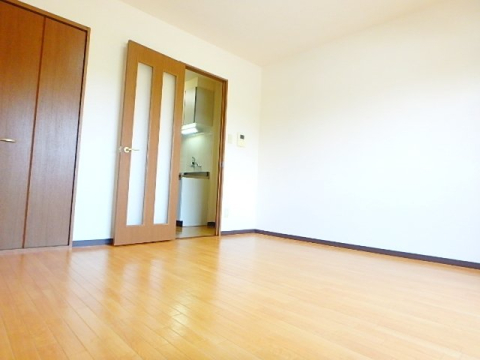 居室・リビング　※内装写真は別室のものです。