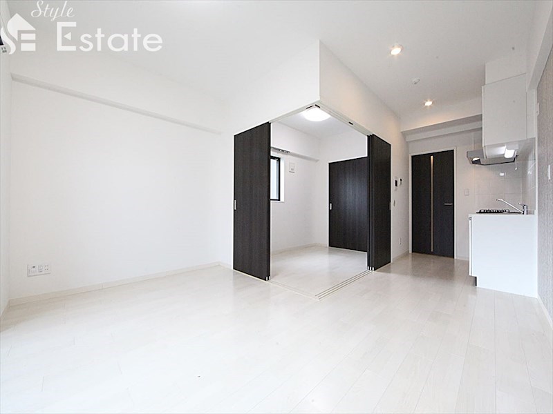 居室・リビング　内装