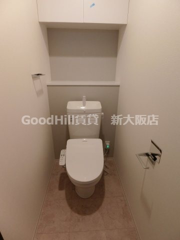 トイレ　スプランディッド新大阪EAST