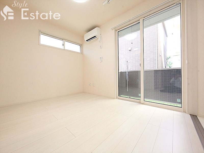 居室・リビング　リビング