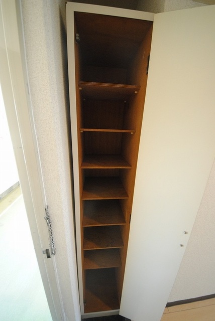 収納　写真は４０２号室