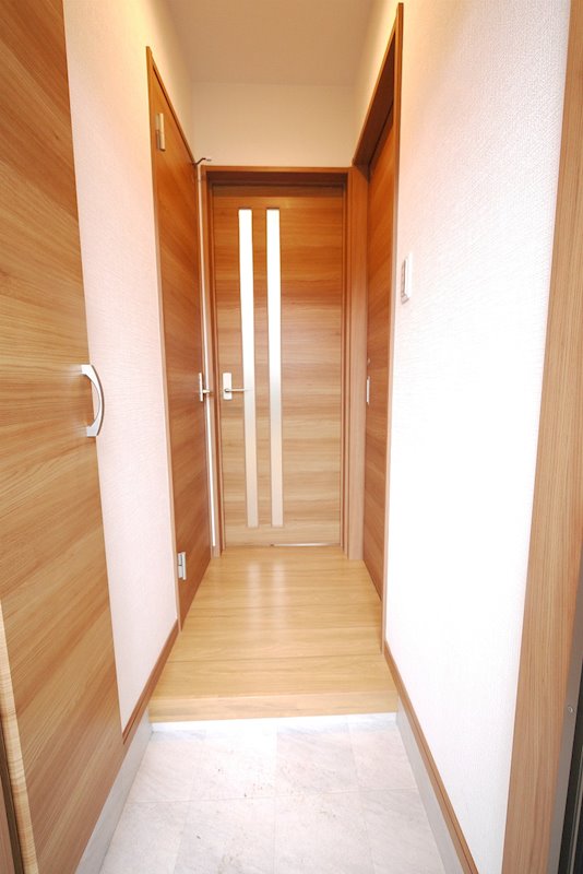 玄関　参考写真