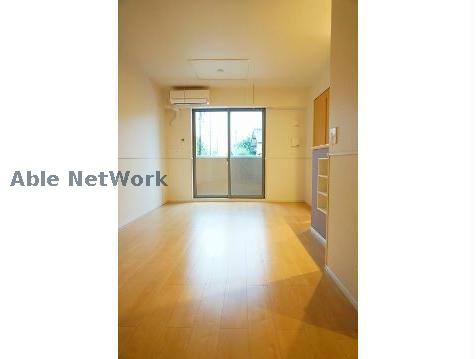 居室・リビング　※同建物別部屋