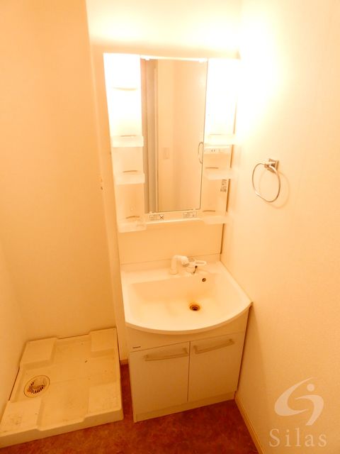 洗面設備　同仕様