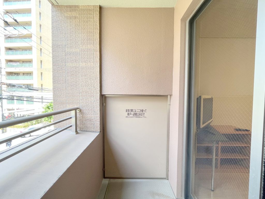 バルコニー　バルコニー