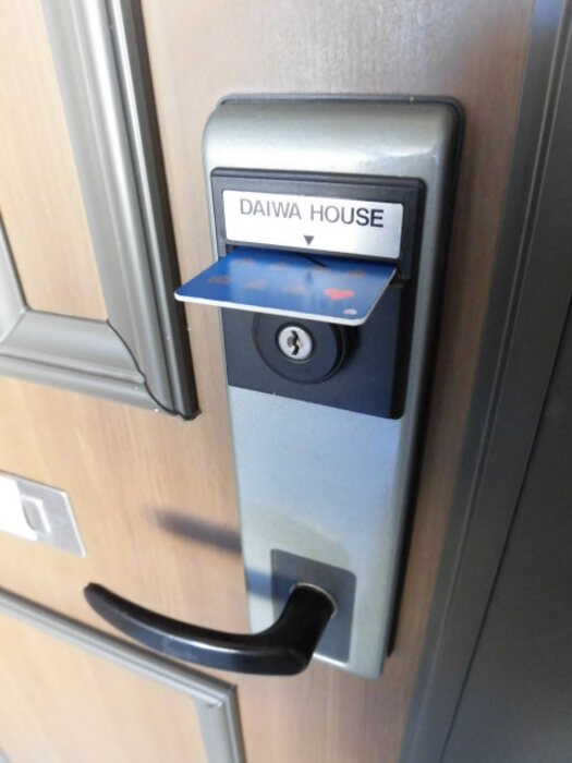 玄関　明るい玄関です