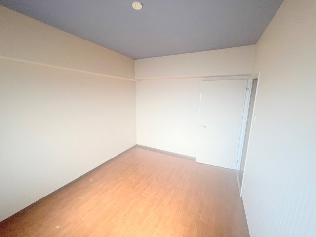 その他部屋・スペース　落ち着いた雰囲気のこのお部屋でゆっくりお休みください。