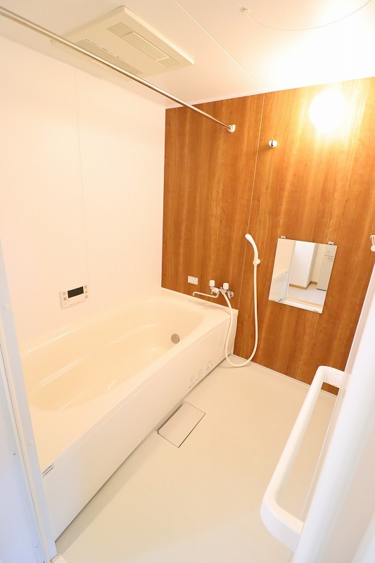 バス・シャワールーム　別号室の写真です
