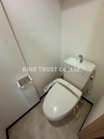 トイレ　トイレもきれいです