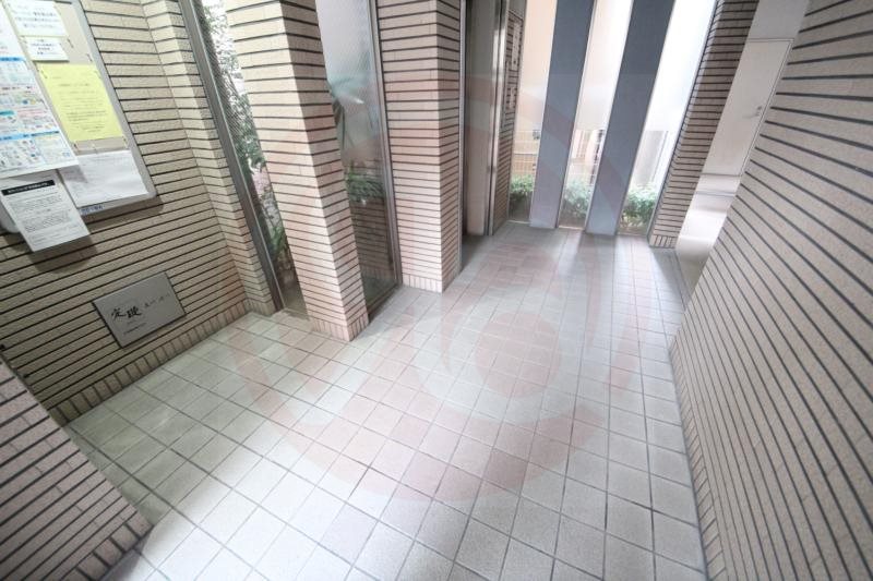 ロビー　建物の内部です