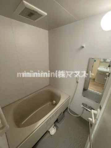 バス・シャワールーム　別部屋参考写真