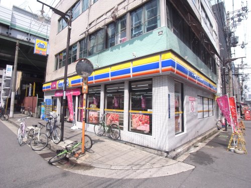 コンビニ　ミニストップ 南船場店（コンビニ）まで60m