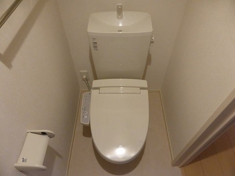 トイレ　同型モデル