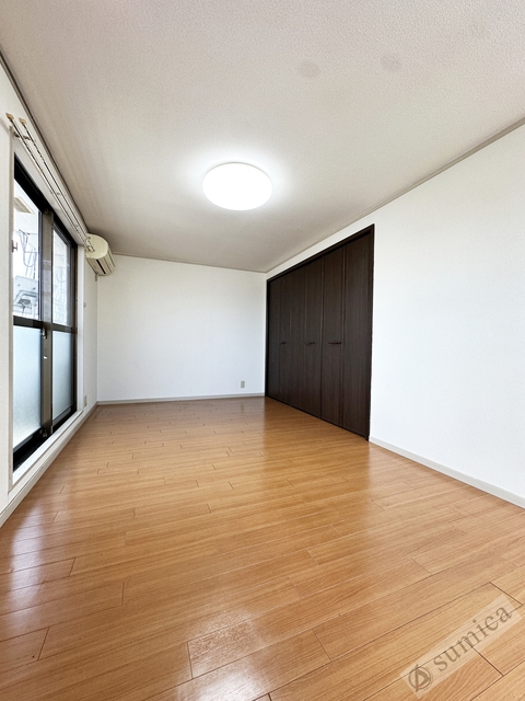 居室・リビング　レイアウト自由自在の広々としたお部屋です♪♪