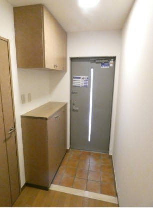 玄関　別部屋参考写真です