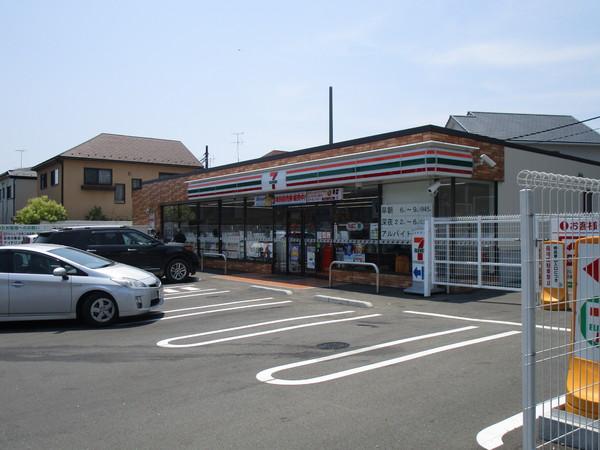 コンビニ　セブンイレブン真光寺店（コンビニ）まで174m