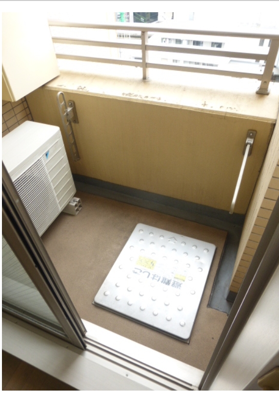 バルコニー　別部屋参照参考写真です
