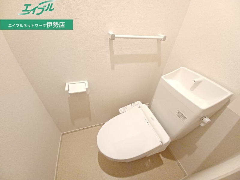 トイレ　同型タイプ画像