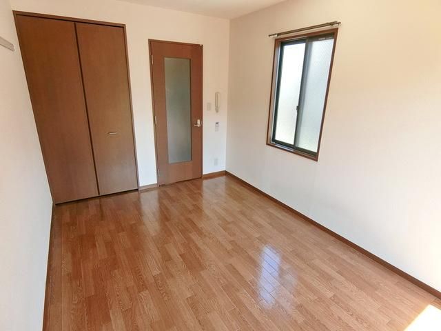 居室・リビング　☆キレイなフローリングのお部屋☆